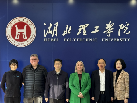 新西兰尼尔森马尔伯勒理工学院副校长凯特·尼姆一行访问我校